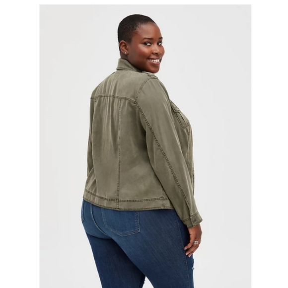 🆕️ Torrid Olive Bomber Jacket Size 1X - Picture 2 of 5